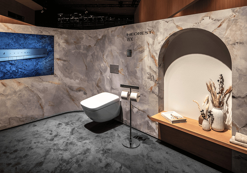 bồn cầu treo tương TOTO,luxury